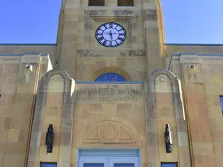 Buckham Memorial Library