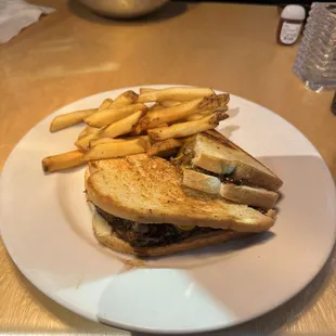 Short rib grilled cheese