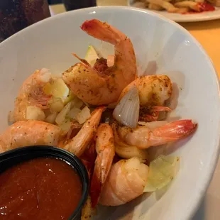 1/2 lb steamed shrimp  Cooked the way it should be.  Hot.  Old Bay.  Fantastic!