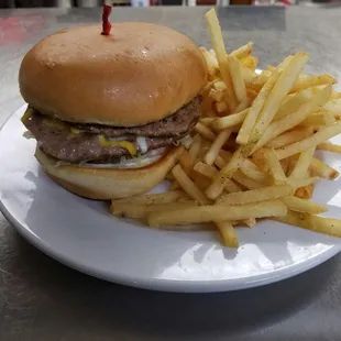 Steer Inn Special Burger