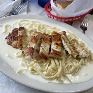 Chicken Alfredo