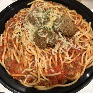 Spaghetti Bolognese with meatballs