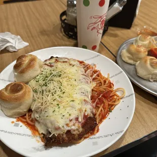 Chicken Parmigiana and Garlic Knots