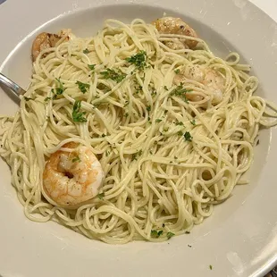 Spaghetti aglio e olio with shrimp