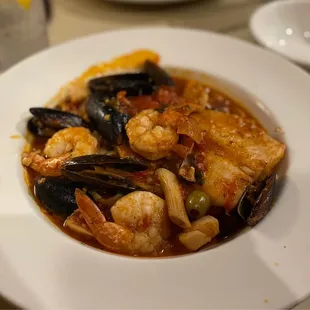 Seafood puttanesca (special)