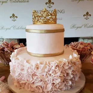 Princess Cake with Fondant Ruffles