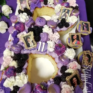 Selena Themed Letter Cake