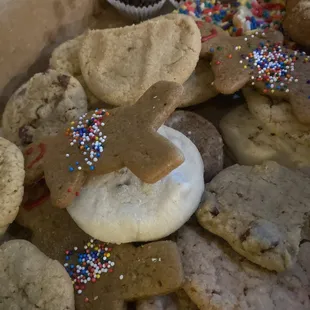 Assorted of Cookies &amp; Bon Bons