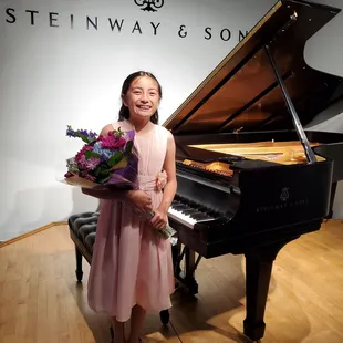 Elle Bergquist first recital.