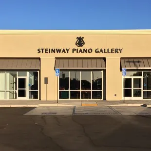 Only authorized Steinway Piano Dealer in Fresno. Beautiful Piano Store located on Palm &amp; Herndon.
