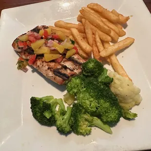 fish, grilled fish, grilled seafood, food, seafood