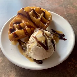 Sundae