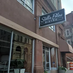 Front exterior of Stella Bleu