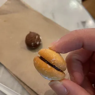 Baci di Dama cookies