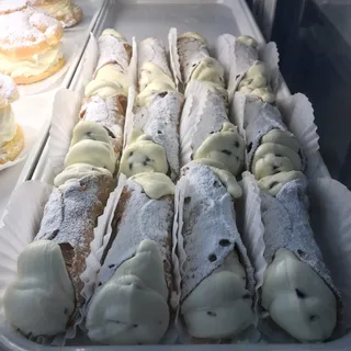 Cannoli
