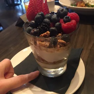 Grapefruit Curd Parfait