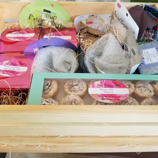 Gift baskets &amp; crates available