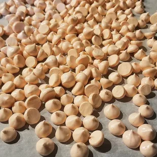 Mini orange Cointreau meringue kisses