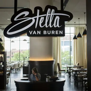 Welcome to Stella Van Buren, Milwaukee&apos;s Italian-American Steakhouse