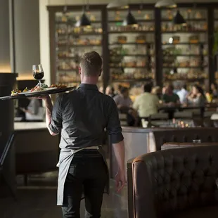 Open for breakfast, lunch and dinner - experience Stella any time of day and don&apos;t forget cocktail hour!
