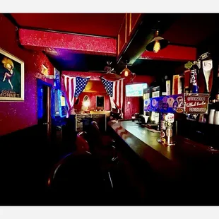 Stella's A Cocktail Dive. 746 N James Lovell St, Milwaukee, WI Nice Cozy Dive Place . Cool!