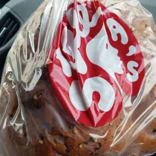 Stella's Hot &amp; Spicy Cheese Bread Loaf