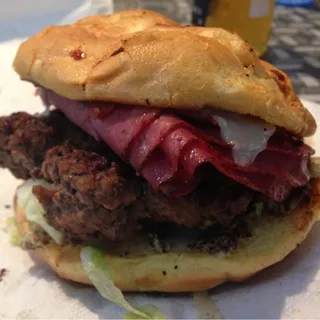 Pastrami Burger*