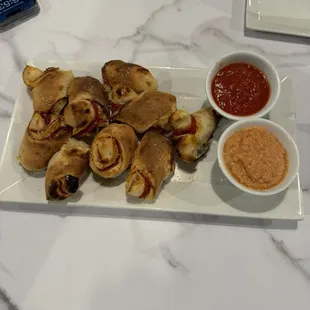 Strompollis with dips :)