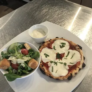 Brick oven pizzeria and gelato