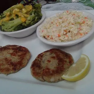 Salmon Cakes