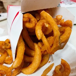 Curly fries
