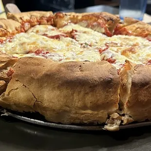 8 lb the works pizza