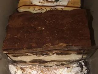 East Detroit Bakery & Deli