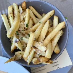 Garlic fries