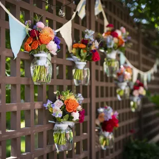 Alley chic reception