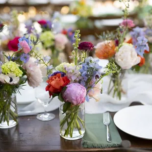 Alley chic reception