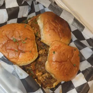 Jerk sliders