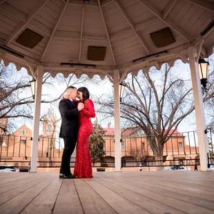 Engagement session at Albuquerque old town