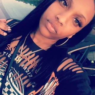 Jashauna S.