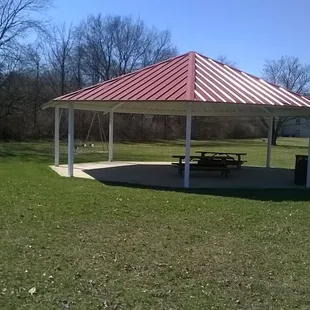 lone shelter and grill