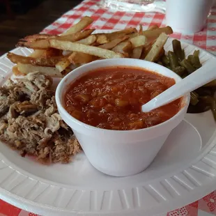 Brunswick stew and pulled pork platter