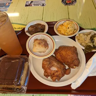 Two meat meal. The fried chicken was wonderful and the yellow cake was wonderful. The armor Palmer was great as well.