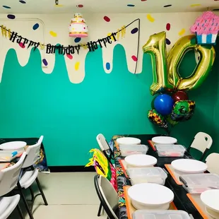 Party/Decorating Room