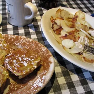 Cinnamon Roll French Toast