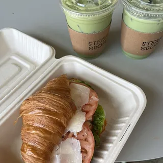 BLTA Sandwich