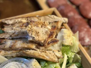 Findy Cigar Company & Hookah Lounge