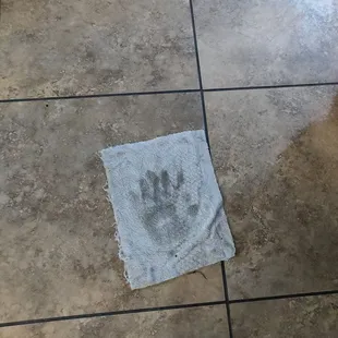 Dirty floor upon arrival