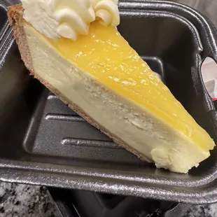 Key lime cheesecake