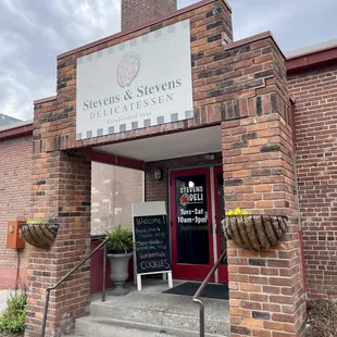 the entrance to stevens stevens deli