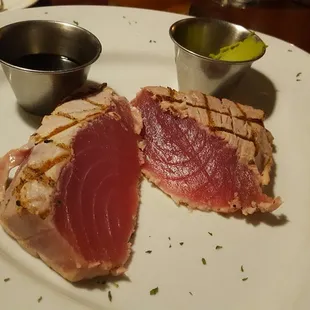 Ahi Tuna Salad